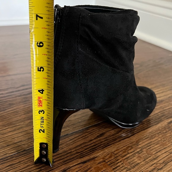 Bandolino Pieretta Boot - Picture 12 of 13